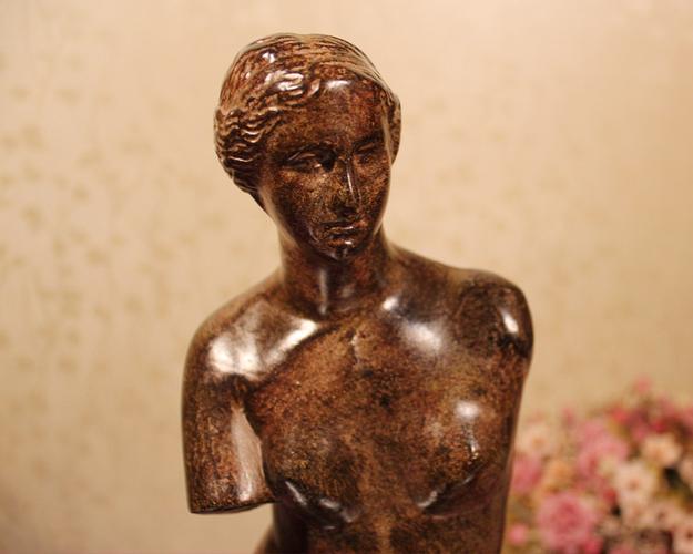 想下载维纳斯俱乐部欧美96版？这里有靠谱的渠道！