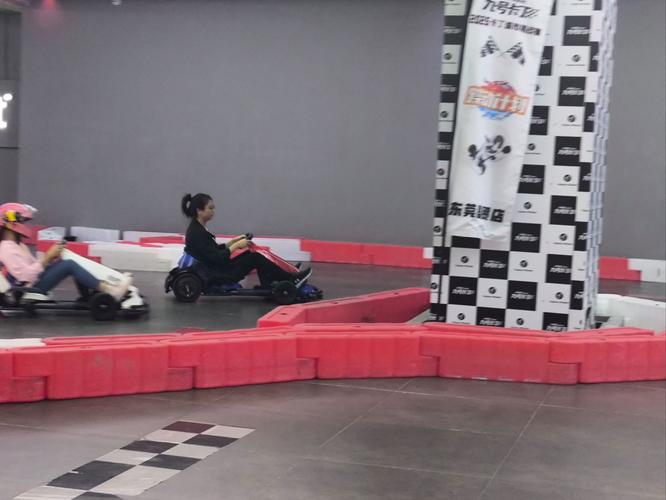 想玩跑跑卡丁车Z7？新手入门指南及技巧分享