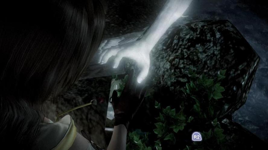 想玩恐怖游戏？试试这款零：濡鸦之巫女吧！