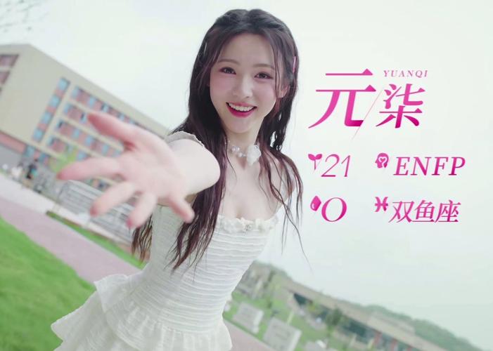 完蛋我被美女包围了杨过:高颜值美女环绕的恋爱手游