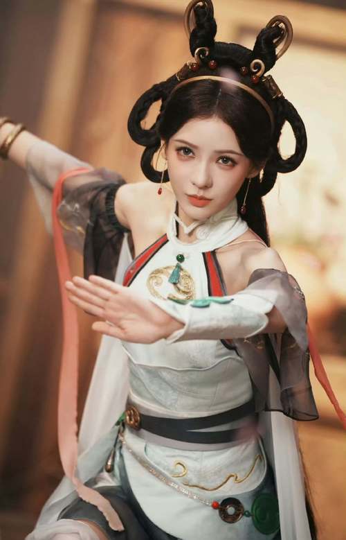 coser3演绎杨过游戏：带你重温经典武侠世界