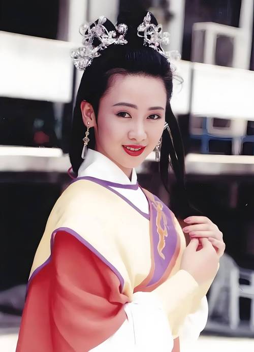 coser3演绎杨过游戏：带你重温经典武侠世界