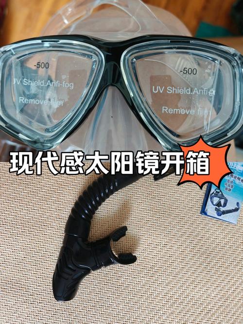 神器眼镜版本大全：哪个版本最好玩？