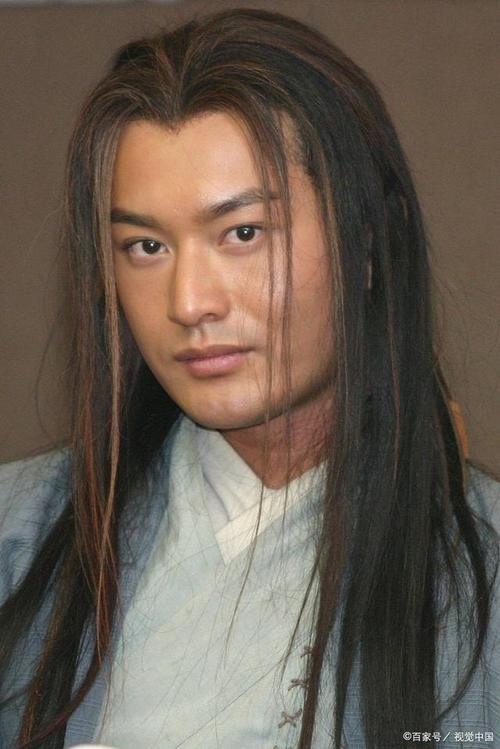 如何在上古卷轴5中扮演杨过？