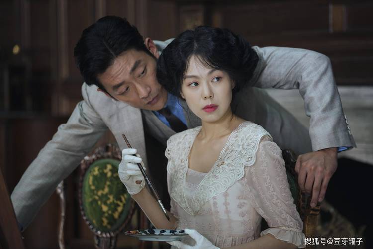 生活在诱惑之中官网：一个女佣的惊人计划