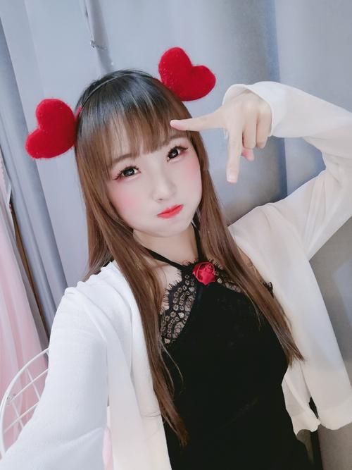 巫小萤最新版本是多少？完整版资源下载地址分享