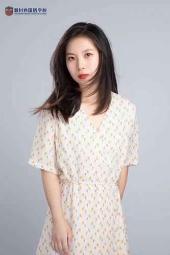 想看李丽莎写真？秀人网安卓版满足你